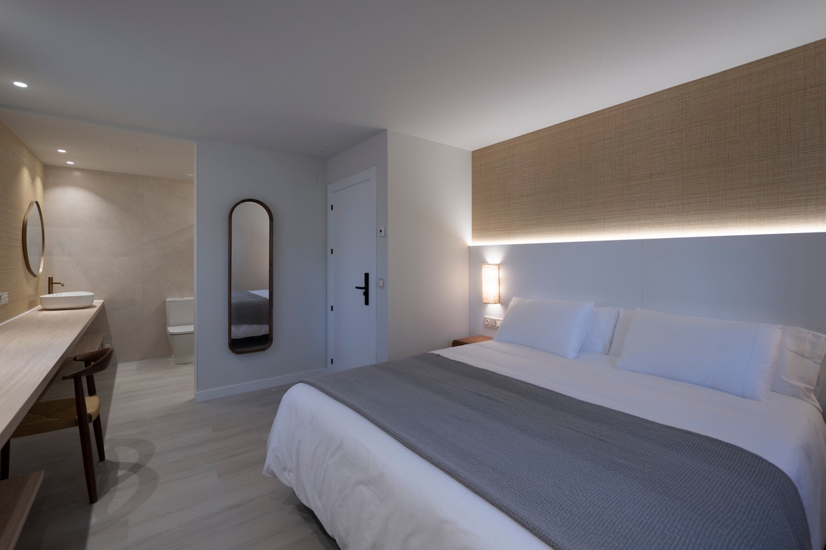 Habitaciones y Apartamento Casa Rural Kamiñone Landetxea en Mandubia, Goierri, Gipuzkoa. Habitación Murumendi (75€/noche)