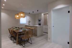 Apartamento Kizkitza con total independencia y cocina equipada 9 Apartamento completo independiente y equipado en casa rural Kamiñone en el Goierri, Gipuzkoa, País Vasco.