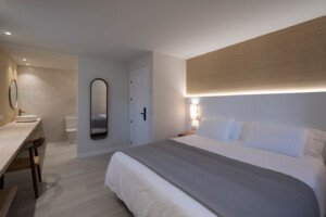 Habitación Murumendi con encanto rústico y confort moderno 1