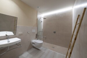 Kizkitza apartamentua: Independentzia guztira sukalde ekipatuarekin 18