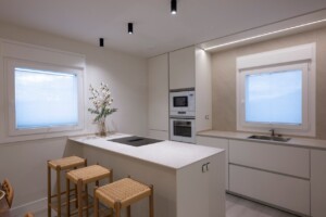 Kizkitza apartamentua: Independentzia guztira sukalde ekipatuarekin 11