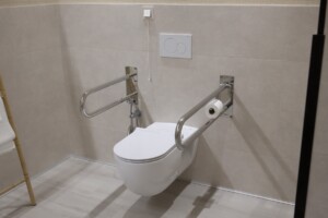 3002640777