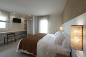 Habitación Astigarreta con terraza y vista al embalse de Arriaran 3